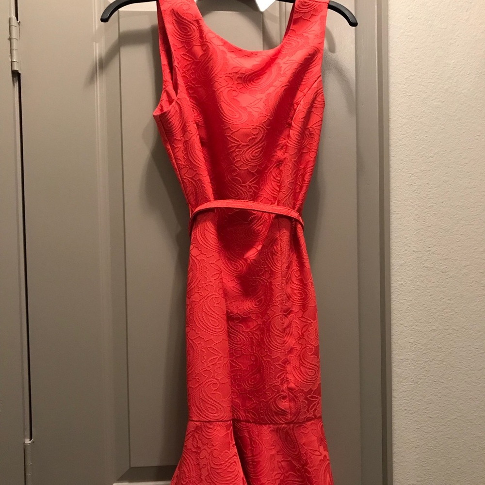 Venus red dress